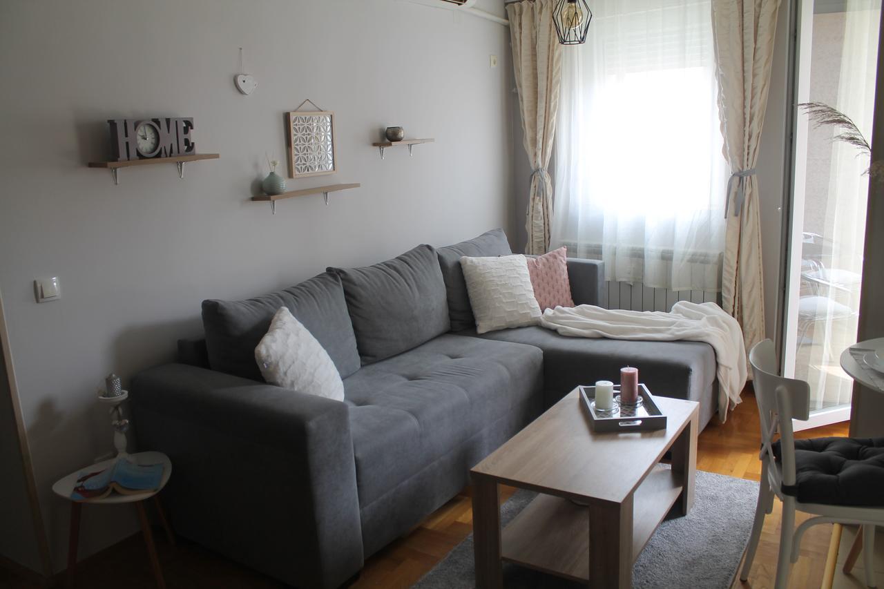 Apartment Cerska Mrb Beograd Bagian luar foto