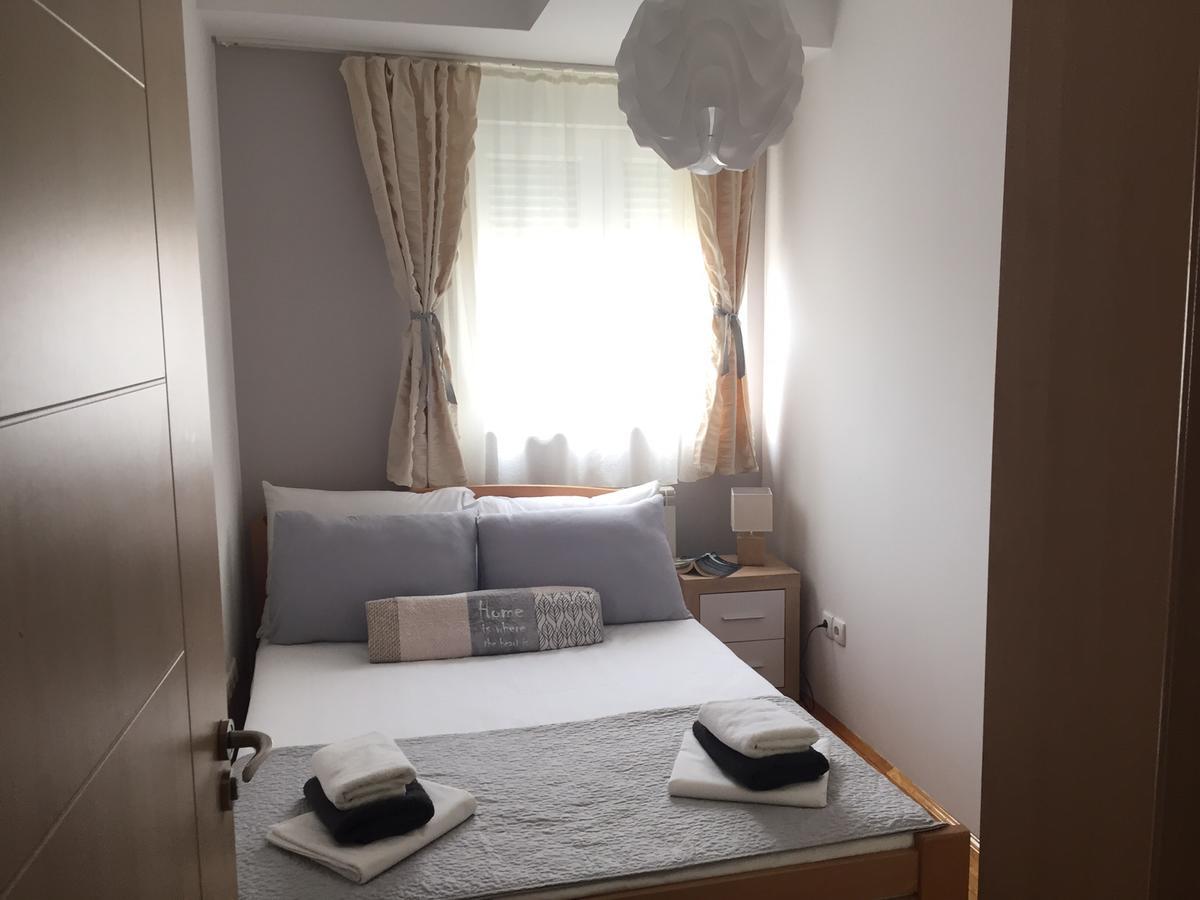 Apartment Cerska Mrb Beograd Bagian luar foto